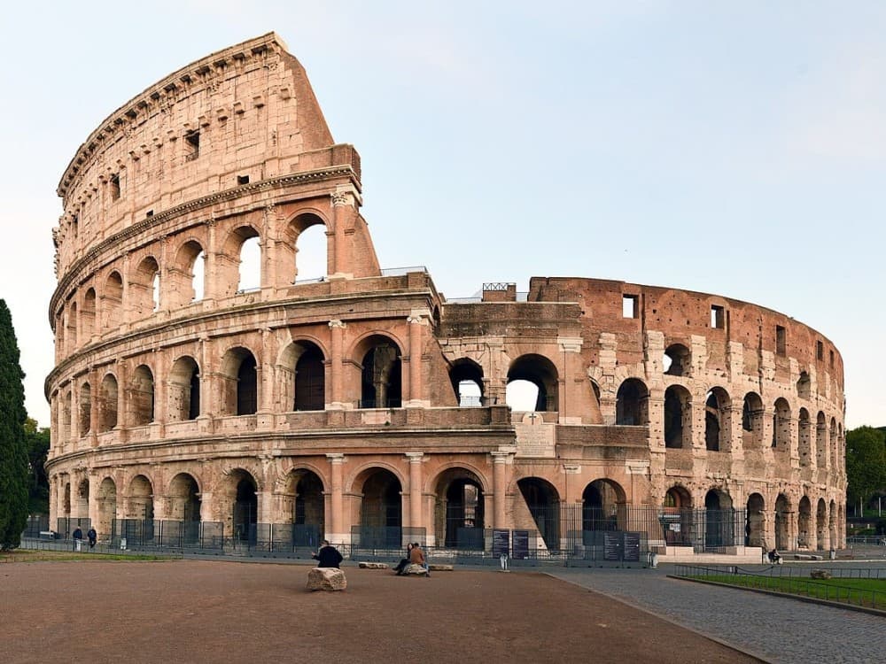Niki tem uma nova turnê em Roma